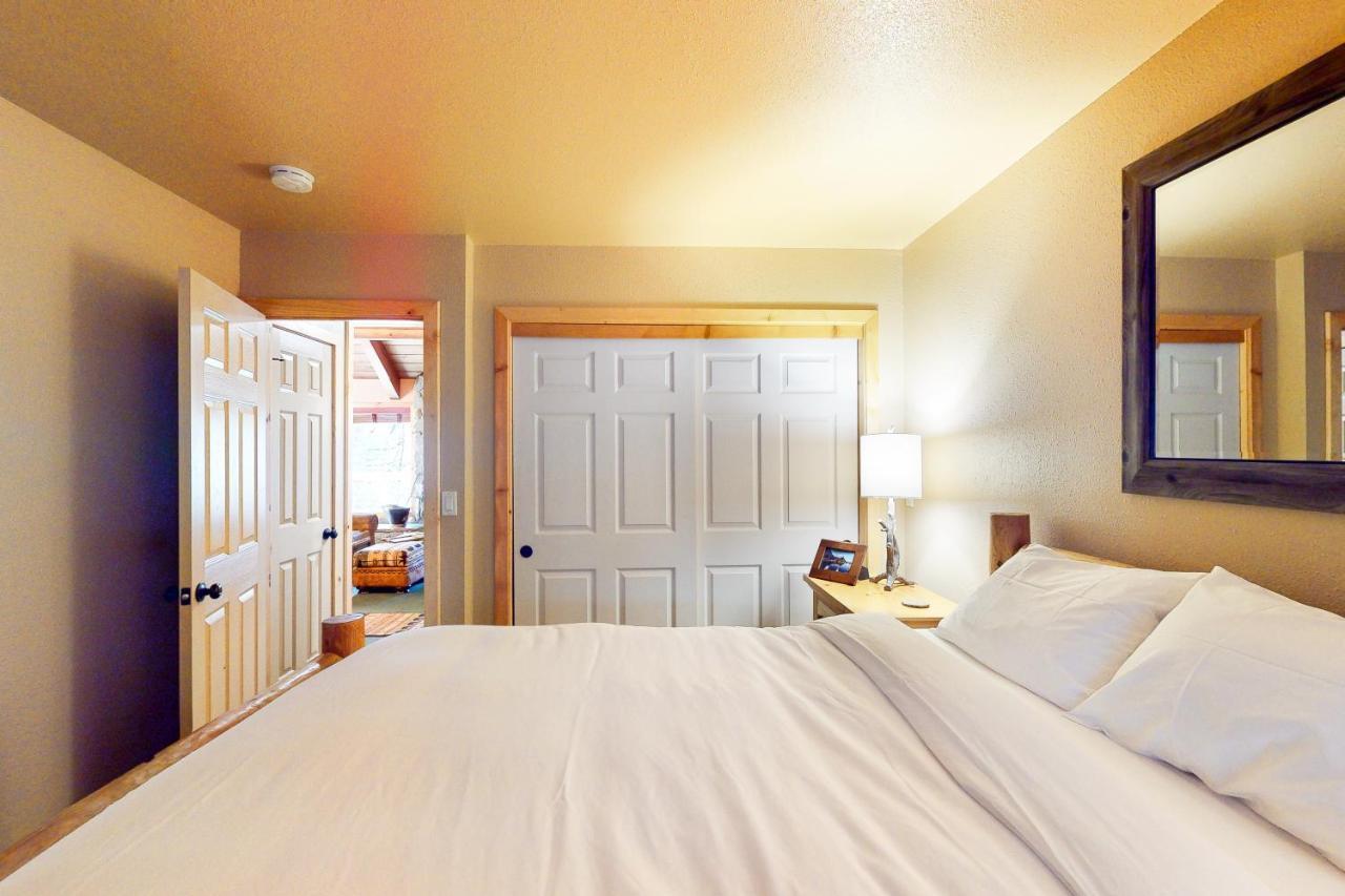Yosemite Silvertip Lodge フィッシュ・キャンプ エクステリア 写真