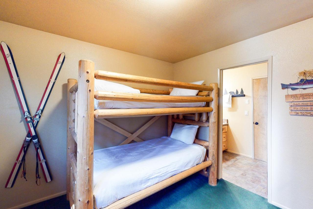 Yosemite Silvertip Lodge フィッシュ・キャンプ エクステリア 写真